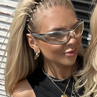 Future Tech Sunglasses Y2K Millennium Sunglasses Spicy Girl Retro High End Sunglasses Street Photography Female
