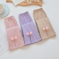 Girls' bell bottoms in spring and autumn
