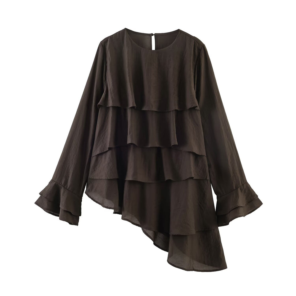 Asymmetric stacked decorative tops on the street