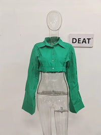 Cutting and splicing short shirt tops