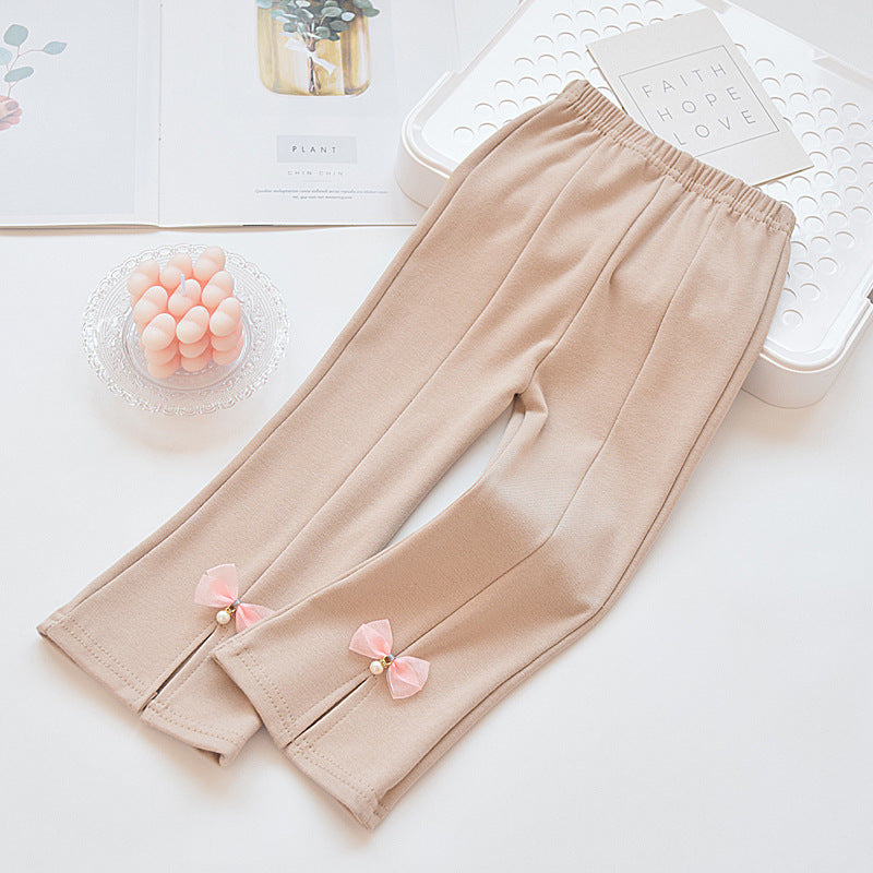 Girls' bell bottoms in spring and autumn