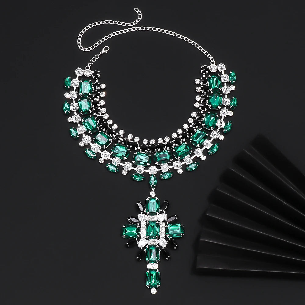 Green Corss Pendant Choker Bridal Collar Charms Party Accessories Statement Necklace Rhinestone Jewelry Pendant Wholesale Gift