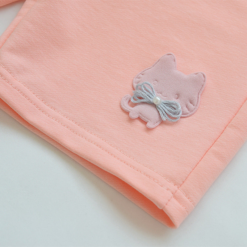 Girls' shorts for outerwear